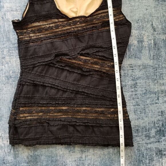 Max Studio Black Ruffle and Lace Tank S - Picture 5 of 7